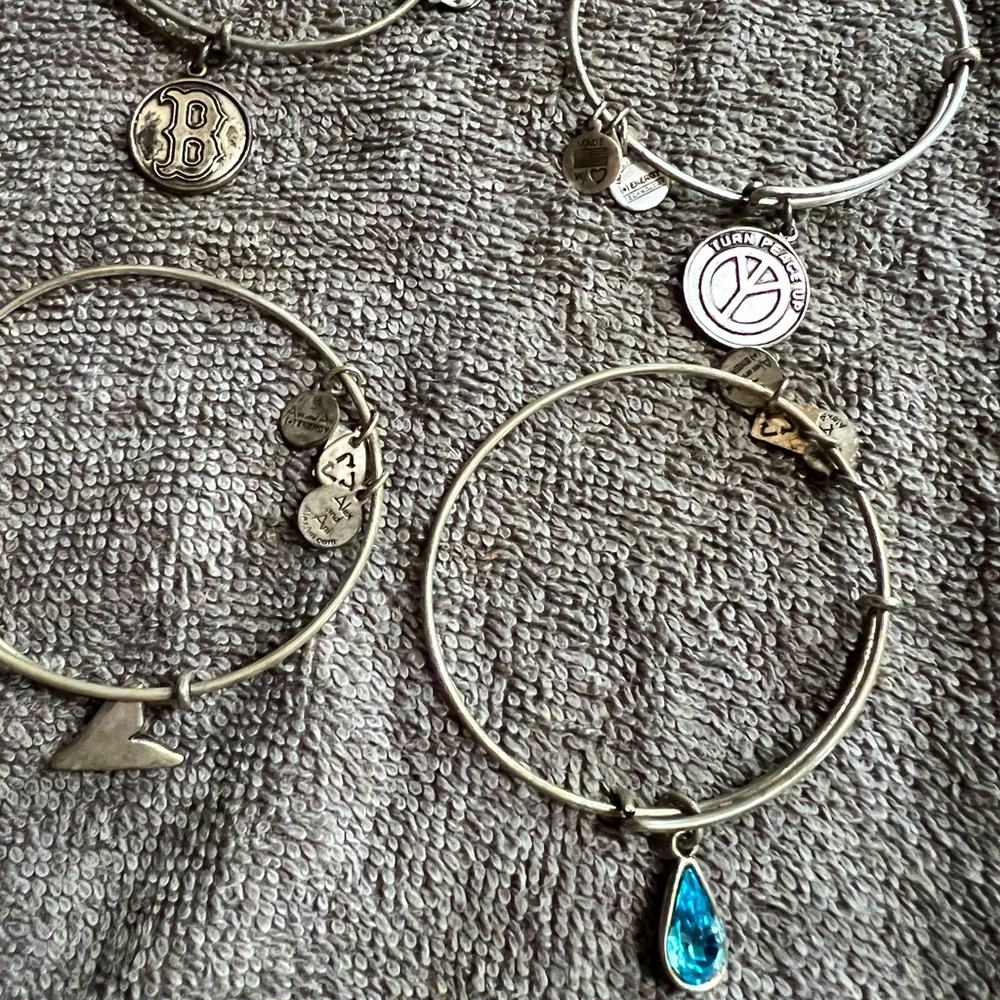 Set of 5 Alex and Ani bracelets